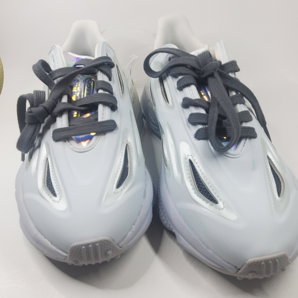 Adidas Originals Ozweego Celox , Womens Running Shoes , Womens Size 6 - Picture 3 of 12